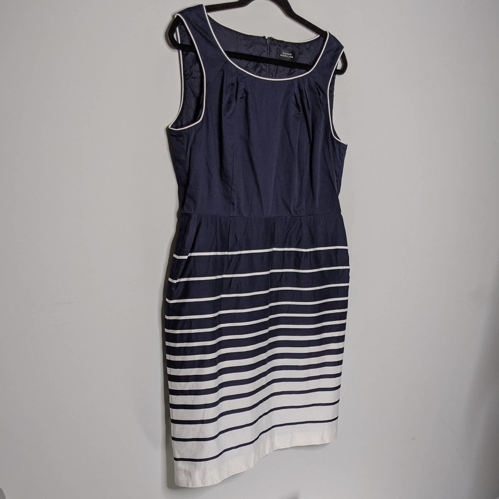 TAHARI • Striped Navy White Sleeveless Dress Sz 14 - Picture 2 of 8